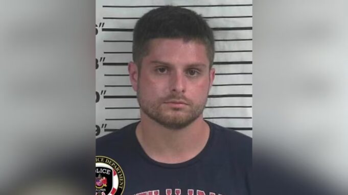 La policía de Cullman arresta a un hombre en relación con múltiples robos La policía de Cullman arresta a un hombre en relación con múltiples robos