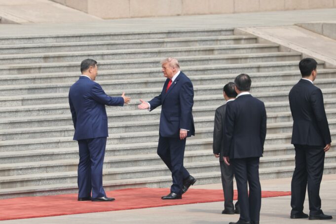 Xi Jinping y Donald Trump inician cumbre estratégica en suelo chino Xi Jinping y Donald Trump inician cumbre estratégica en suelo chino