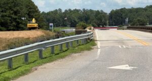 Alabaster aprueba proyecto para ensanchar puente de la I-65 Puente de la Carretera del Condado 87 sobre la I-65 en Alabaster, Alabama, donde se planea el ensanchamiento vial.
