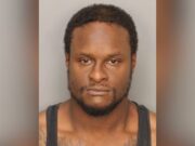 Arresto en Alabama tras ingresar contrabando con un dron Fotografía policial de David Anderson, arrestado por introducir contrabando con un dron en una prisión de Alabama.