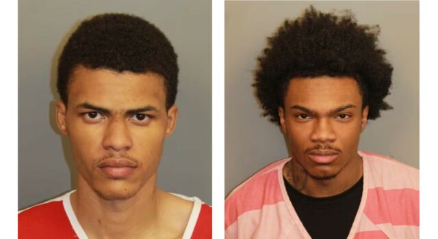 Tiroteo masivo en Birmingham deja dos muertos y dos capturados Retratos policiales de Jaylon Deshaun Hicks y Tavarius Thomas, acusados por el tiroteo mortal de Birmingham en Alabama.