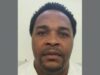 Alabama busca ejecutar a Jeffery Lee con inyección letal Retrato policial del recluso Jeffery Lee, de espaldas a un fondo blanco, vinculada a su caso en Alabama.
