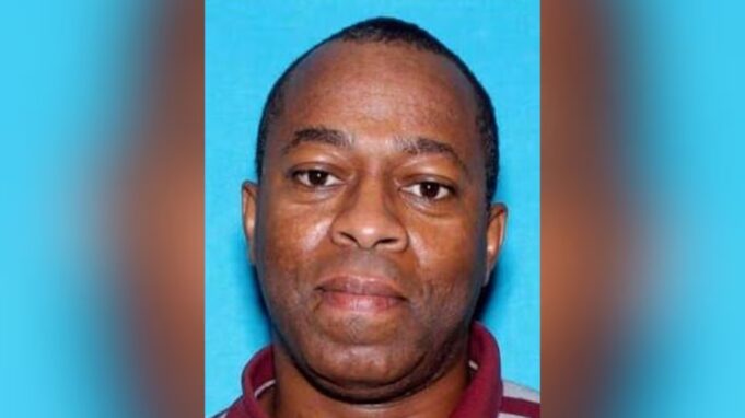 Corte Suprema rechaza revisar caso de pena de muerte en Alabama Retrato policial de Michael Anthony Powell, cuyo caso de pena de muerte en Alabama no será revisado por la Corte Suprema.