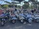 Mundo Vespa: Roma celebra el 80º aniversario del scooter Gran concentración de motonetas Vespa de clubes internacionales estacionadas al aire libre durante el aniversario en Roma.