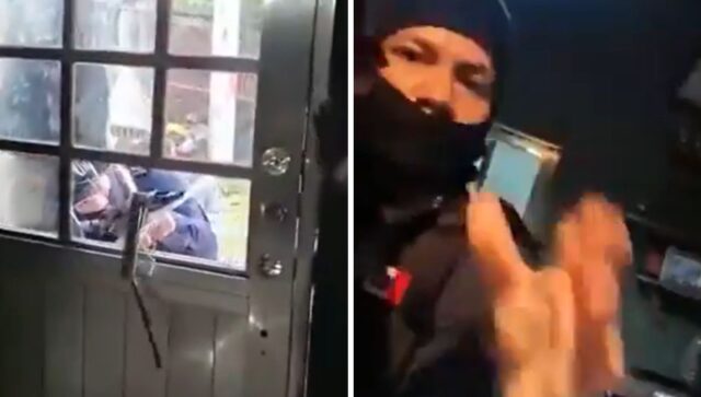 Secuestro de Roxana Ramírez en Veracruz alerta a medios Captura de video que muestra a un sujeto encapuchado y la destrucción de una puerta de aluminio durante el secuestro de Roxana Ramírez.