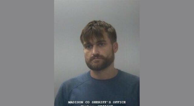 Huntsville registra arresto de un hombre por sobredosis de menor Foto de ficha policial de Christopher Todd Wilson, acusado de homicidio involuntario en Huntsville.