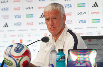 Deschamps ve a España favorita en la semifinal del Mundial Didier Deschamps en la rueda de prensa previa al partido de Francia contra España por el Mundial.
