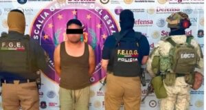Detienen a Mario N, presunto líder criminal en Guerrero Detención de Mario N en México por elementos de la Fiscalía de Guerrero, Ejército y Policía Estatal.