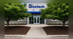 Duotech expande su sede de defensa en Huntsville Fachada exterior del edificio de Duotech Services en Huntsville con entrada principal y jardinería.