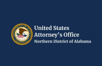 Alabama procesa a cinco personas por explotación infantil Sello oficial de la Oficina del Fiscal de los Estados Unidos para el Distrito Norte de Alabama sobre fondo azul.