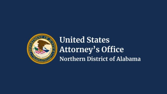 Sello oficial de la Oficina del Fiscal de los Estados Unidos para el Distrito Norte de Alabama sobre fondo azul.