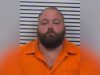Arresto en Pickens revela sangriento doble asesinato en Reform Retrato policial de George Birmingham tras su arresto por doble asesinato y robo en el condado de Pickens, Alabama.