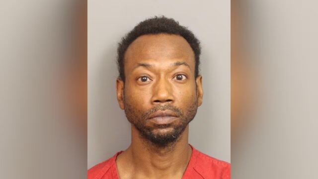 patrick-stallworth-caso-cupcake-mckinney-alabama Fotografía de ficha policial de Patrick Stallworth, implicado en el caso de la menor Cupcake McKinney en Alabama.