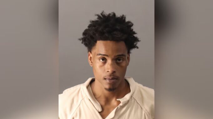 Arresto en Alabama por tiroteo armado en Autopista 280 Ficha policial de Rico Braxton, acusado de tiroteo e intento de asesinato en Alabama.