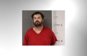 Cargos por disparar a cámaras Flock contra acusado Foto policial de Colton Lynn Dorough, acusado de disparar a cámaras Flock en Talladega.