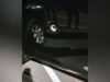 Tiroteo en Alabama deja cuatro jóvenes heridos en Gadsden Impacto de bala de gran tamaño en la carrocería de un automóvil negro tras un tiroteo en Alabama.