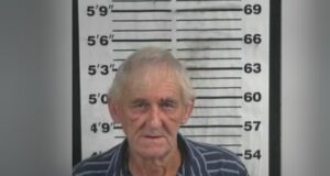 Arrestan a ofensor sexual profugo en Alabama Ficha policial de James Jackson Pace, ofensor sexual arrestado por las autoridades en Alabama.