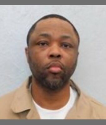 Pena de muerte en Alabama ratificada para asesino de policía Retrato policial de LaJeromeny Brown condenado a pena de muerte en Alabama por el crimen de un oficial.