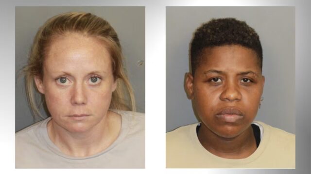 Fotos policiales de Lindsey White y Martika Woods arrestadas por robo de vehículos en Birmingham.