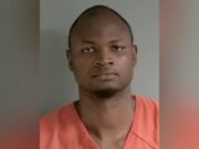 Caso de exjugador de JSU pasa a gran jurado por violación Fotografía policial de arresto de Daniel Adegboyega, acusado de violación en primer grado en Jacksonville.