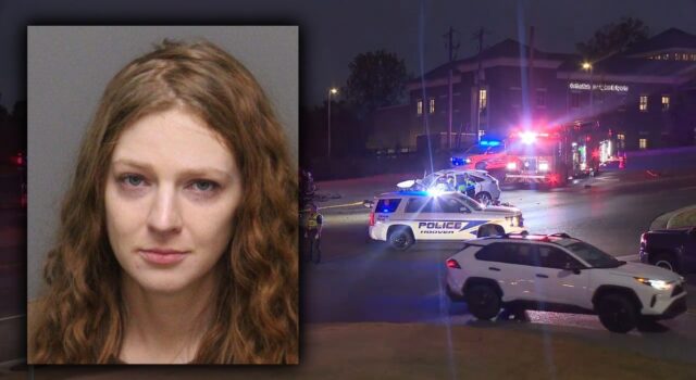 Revocan fianza a acusada de choque fatal en Hoover Retrato policial de Sarah Rose Tisdale junto a la escena nocturna del choque atendida por patrullas de Hoover.